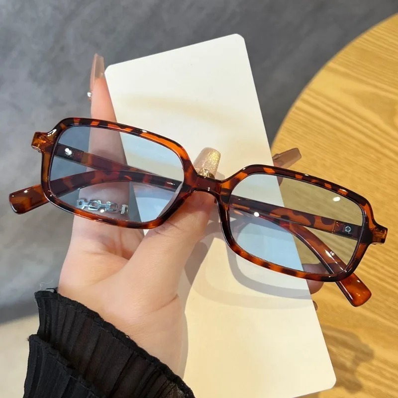Vintage Fashion Female - Gafas de Sol Rectangulares de Lujo