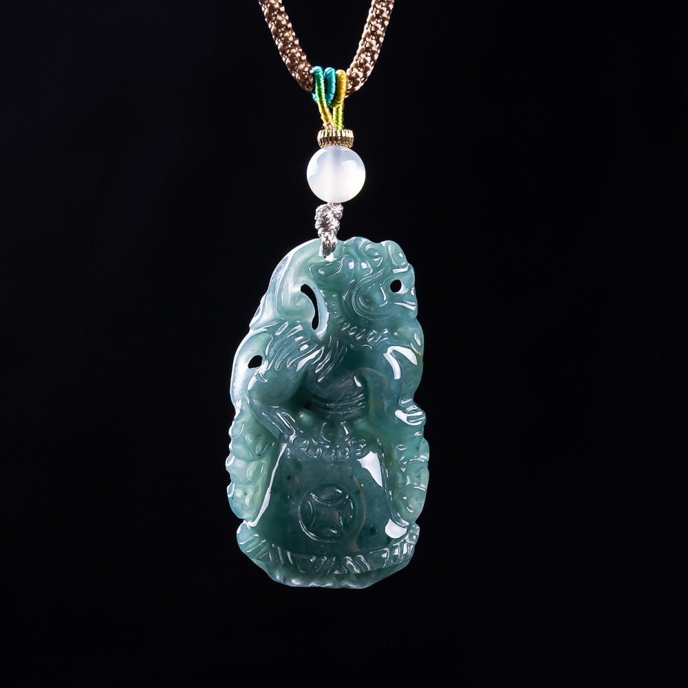 Vintage Fashion - Colgante Pixiu de Jadeíta Birmana, Talismanes