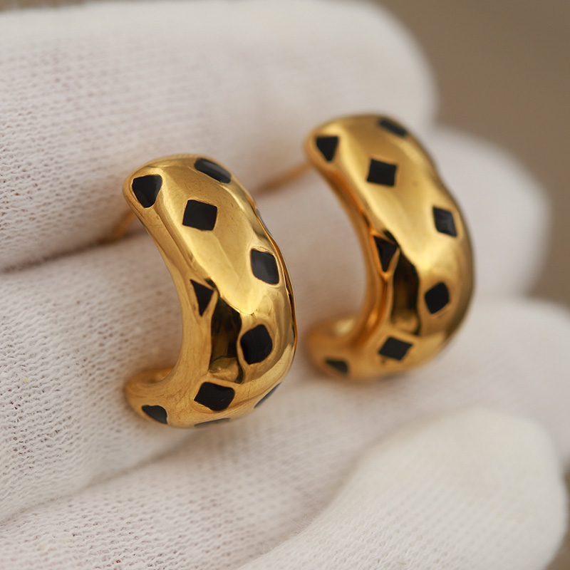 Vintage Fashion Jewelry Brands - Pendientes clásicos de tuerca geométricos negros