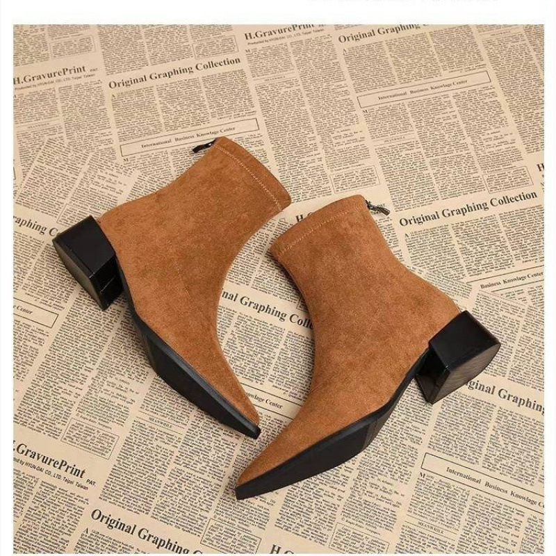 Nuevos botines modernos de tac - Vintage Fashion Female reseña y precio