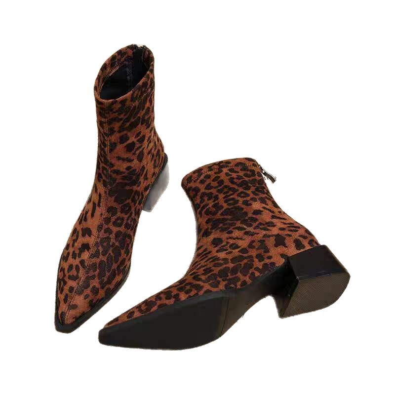 Nuevos botines modernos de tac - Vintage Fashion Female reseña y precio