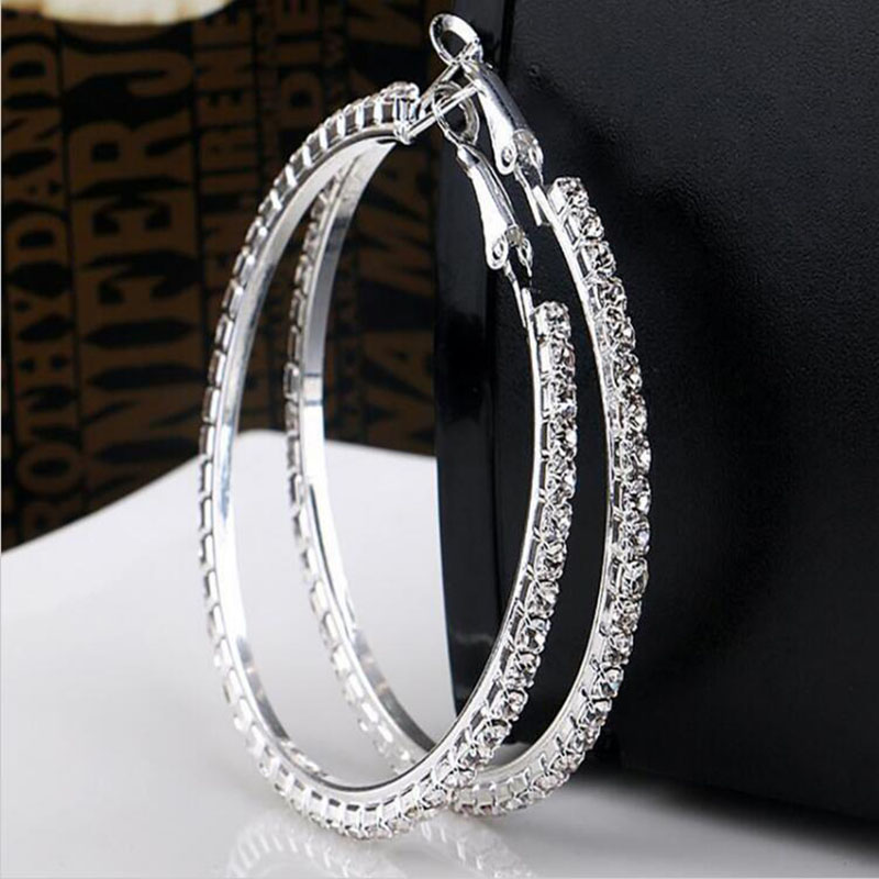Pendientes de aro de cristal a - Vintage Fashion Jewelry Brands reseña y precio