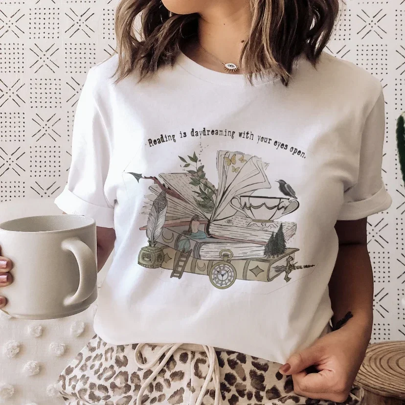 Camiseta Vintage de Tarot con  - Vintage Fashion Books reseña y precio