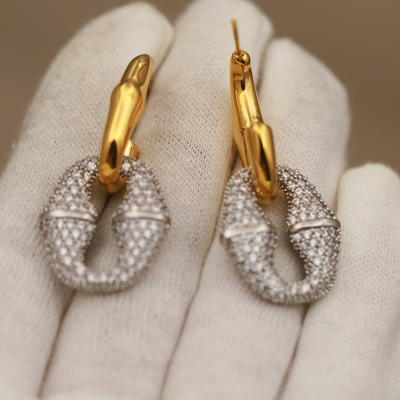 Pendientes clásicos de cristal - Vintage Fashion Jewelry Brands reseña y precio
