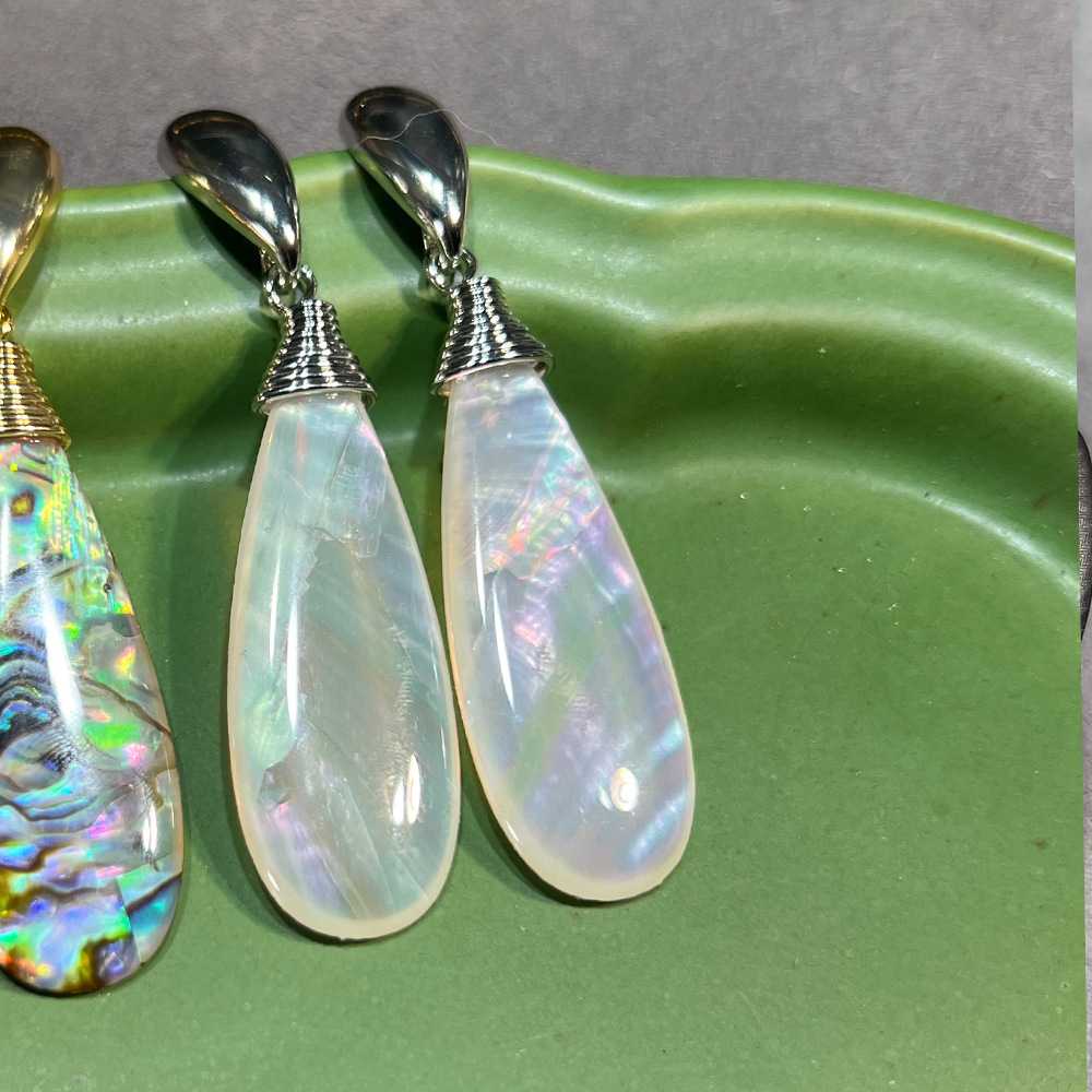 Pendientes de Metal terrestres - Vintage Fashion Magazine reseña y precio
